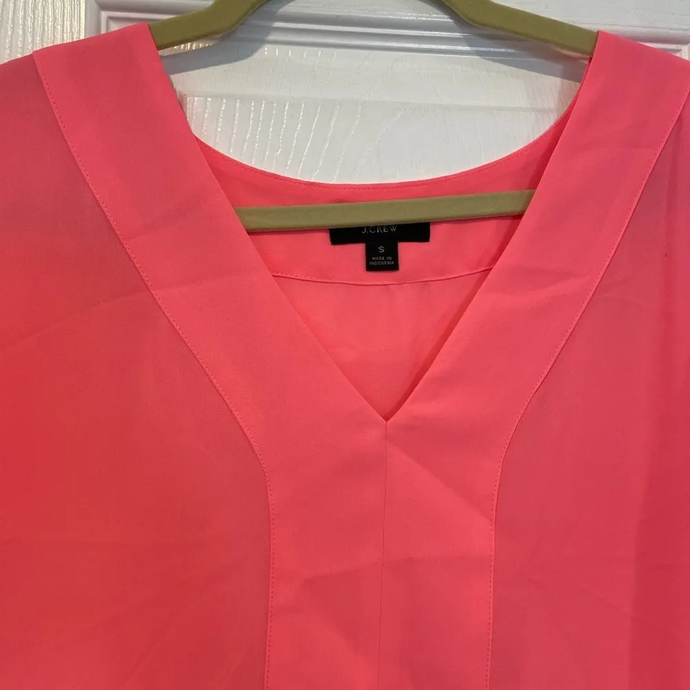 J. Crew Size S Pink V Neck Short Cap Sleeve Pullover Semi Sheer Blouse Shell - Image 2