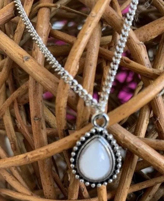 Boutique Boho Layered Necklace - Image 3