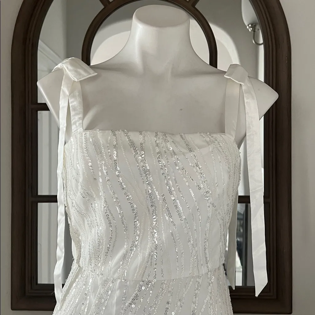 ML Monique Lhuillier Sequin Tie Shoulder Midi Dress in White, Size 2, NWT $595 - Image 8