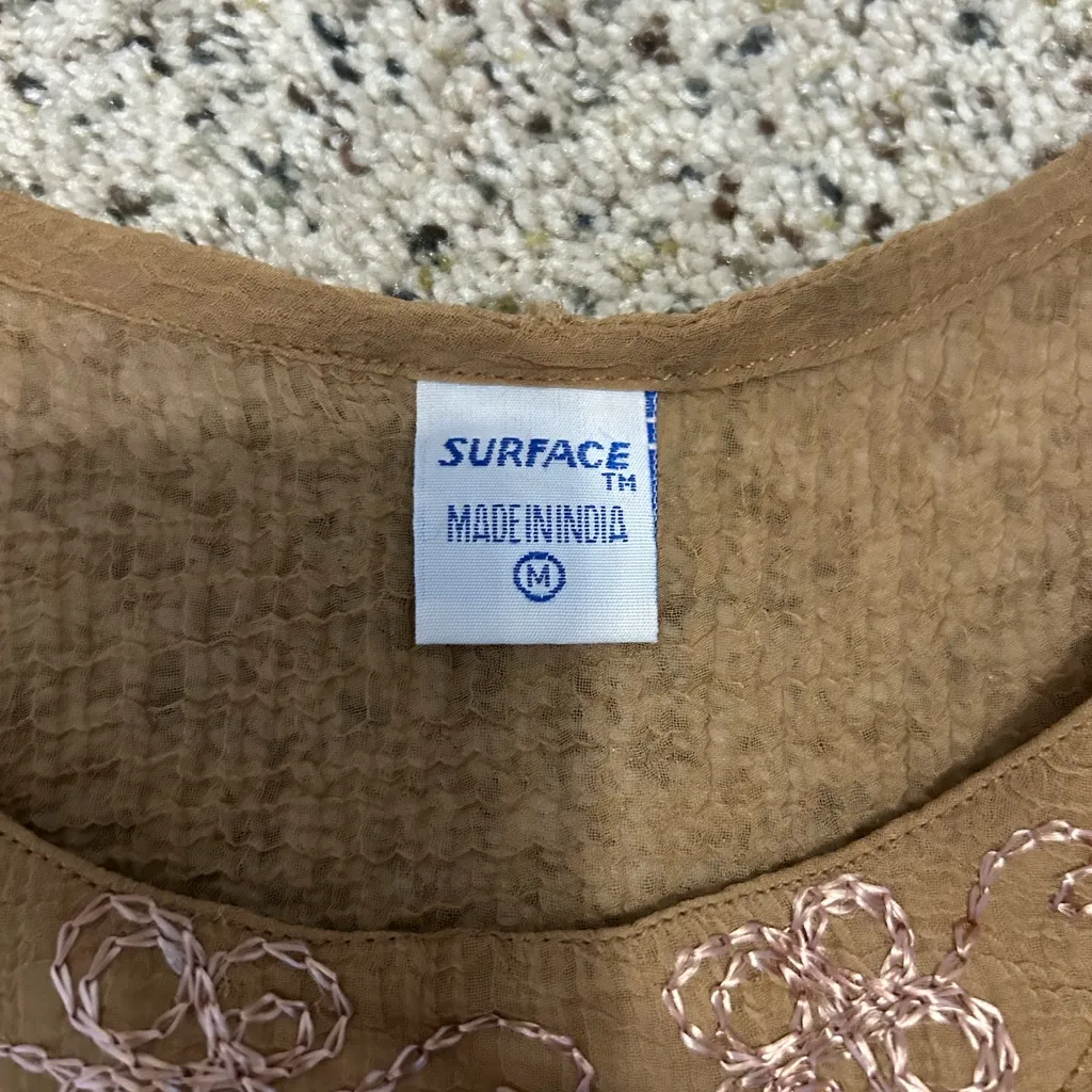 Elegant Tan Embroidered Tank Top Brown Size M - Image 2