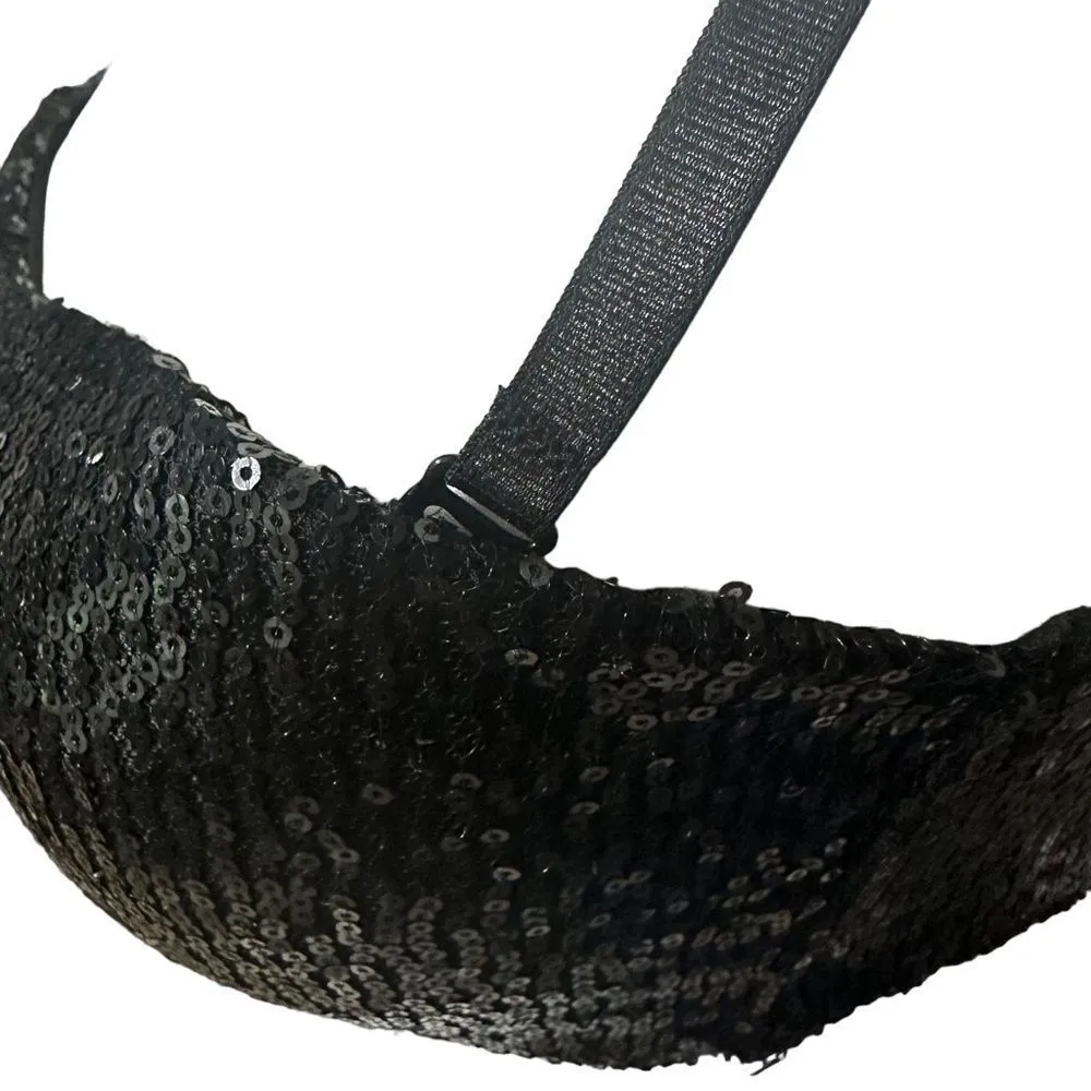 NWT Sexy Festive Sequin Black Halter Top - Image 4