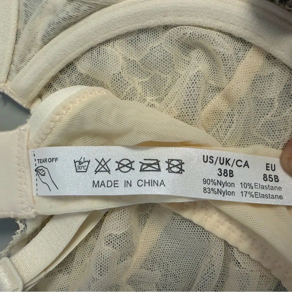 Deyllo Women Size 38BLace Non - Image 6