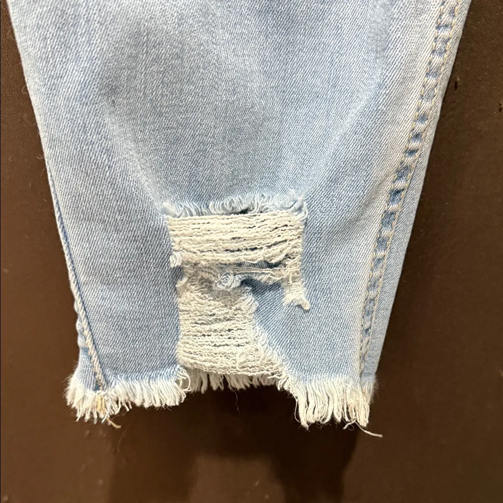 Hollister High-Rise Crop Super Skinny Classic Stretch, Size 17S (W33, L24) - NWT - Image 4