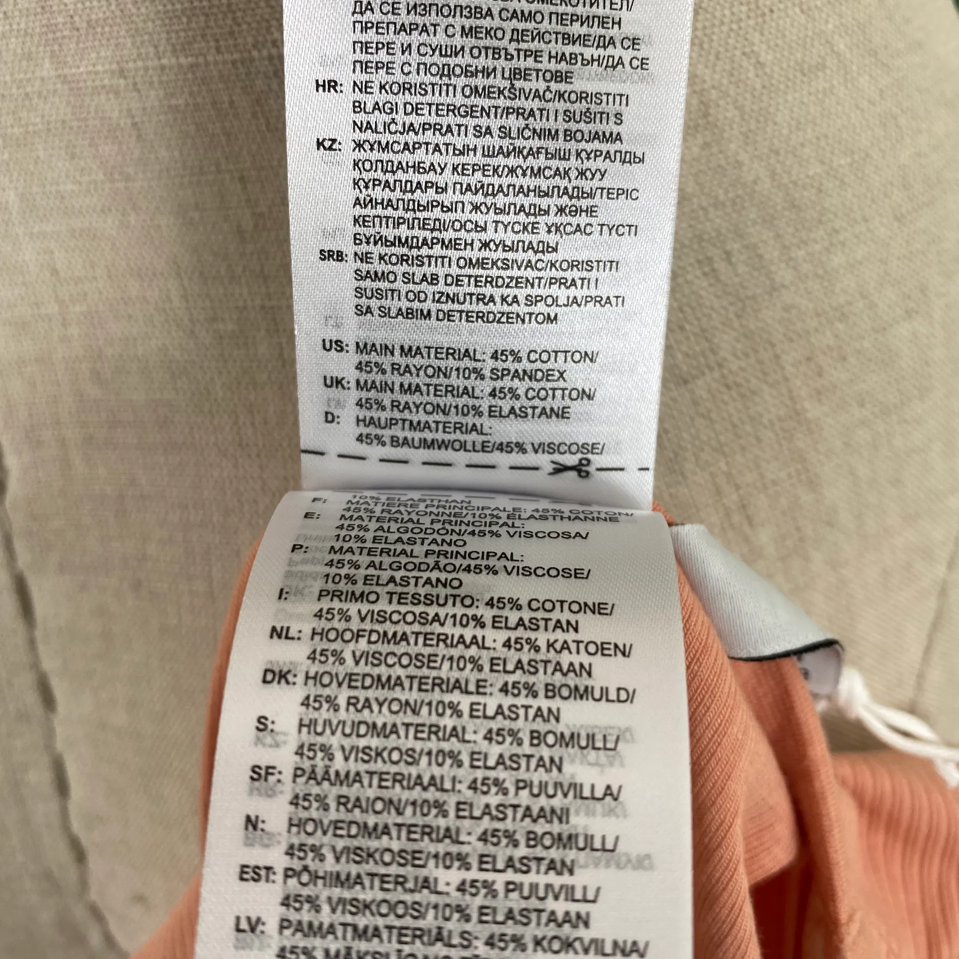 Adidas Originals Essentials Ribbed Tank Top A024 - Image 4