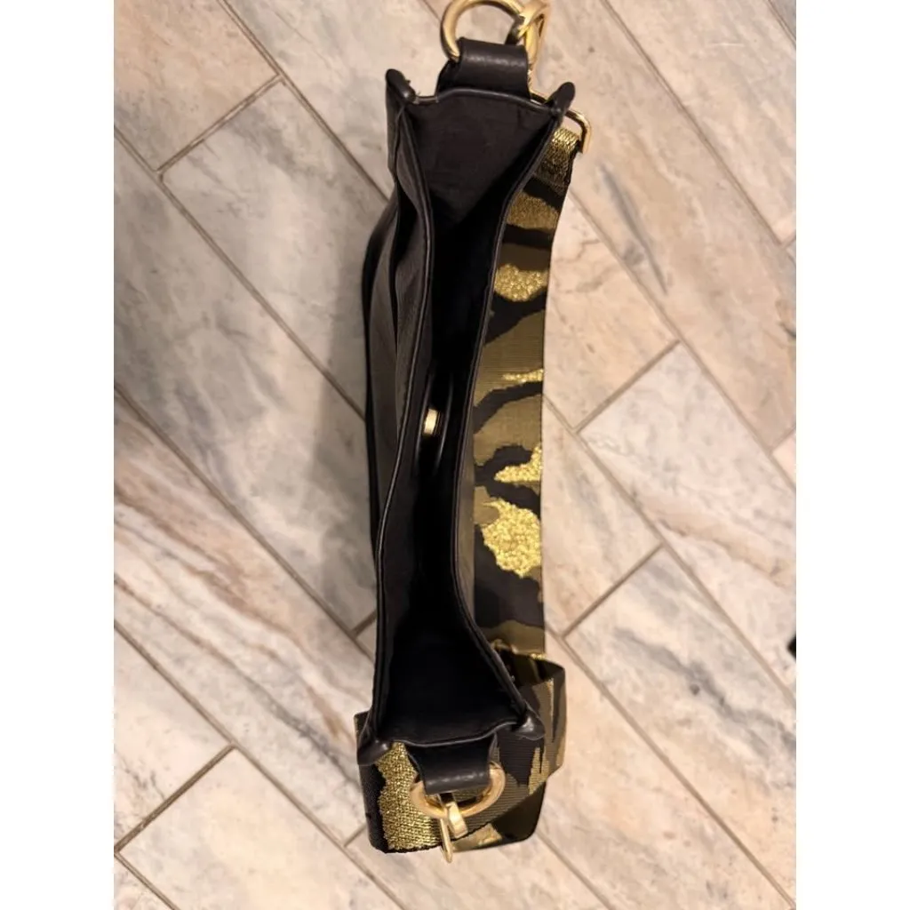 NEW Ah Dorned black vegan leather crossbody bag adjustable camo guitar strap - Image 5