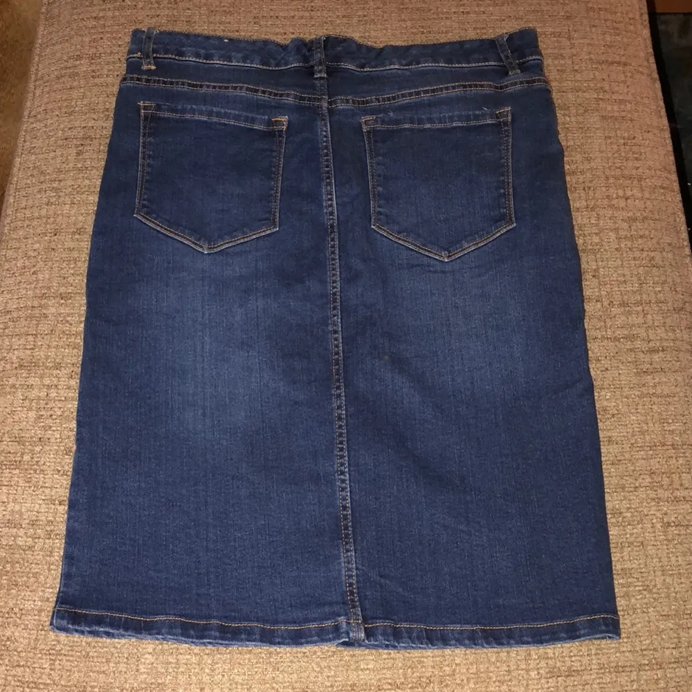 ‼️Fitted Jean Skirt Size 6 - Image 2