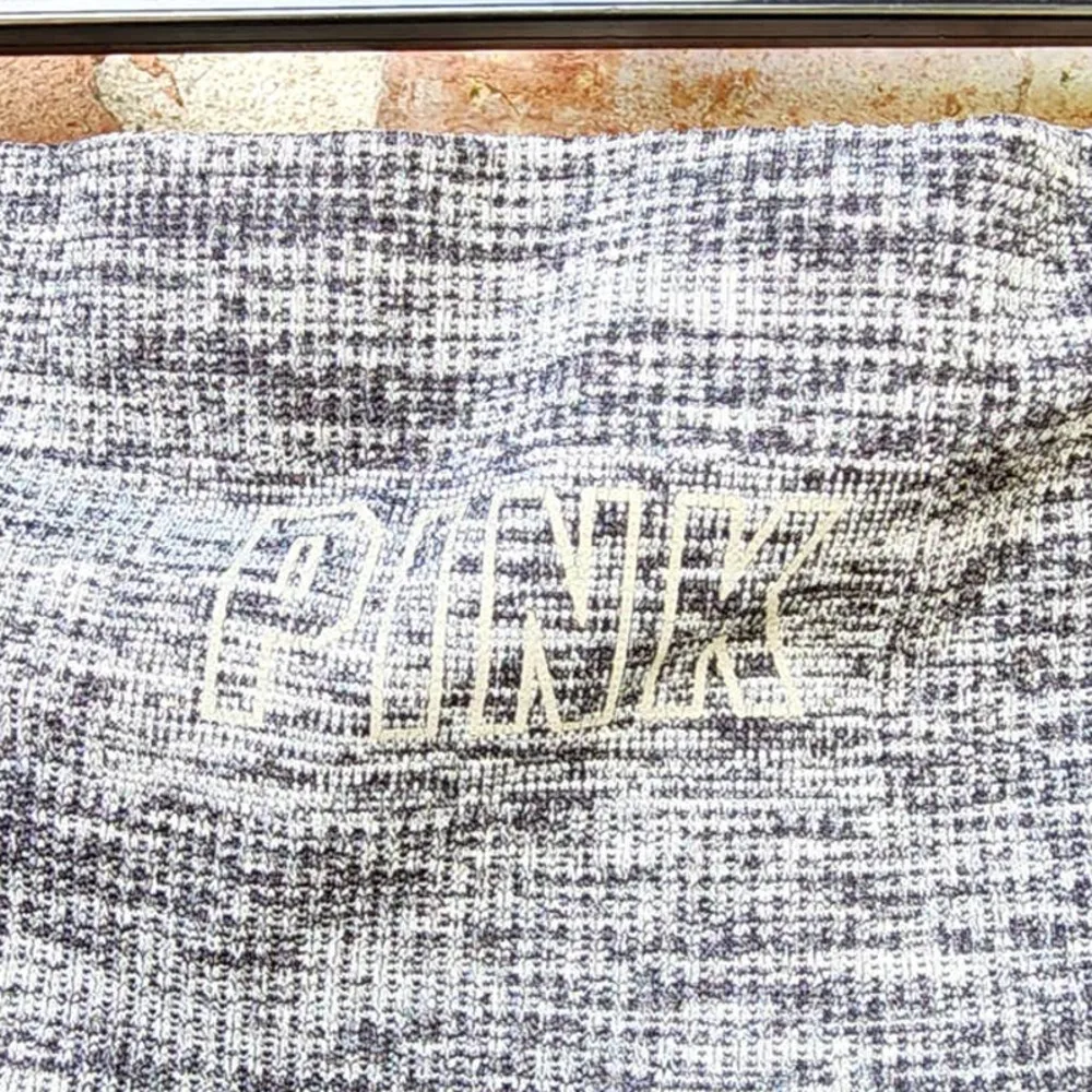 PINK Victoria's Secret Active Gray Black Leggings Medium - Image 6