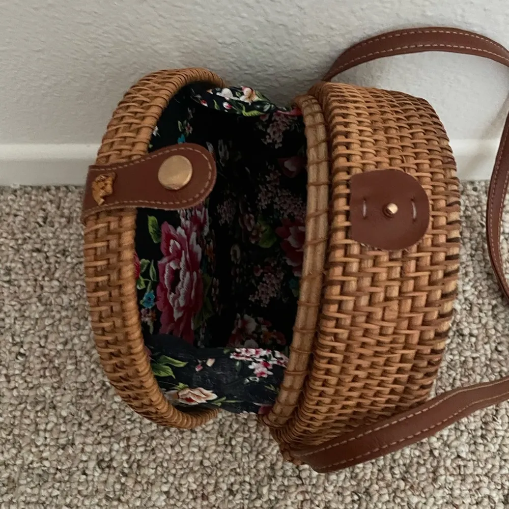 Round Rattan Wicker Summer Bag Purse - Image 3