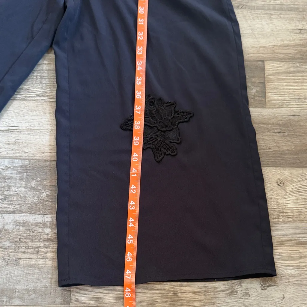 Forever 21 Elegant Black Jumpsuit size S - Image 5