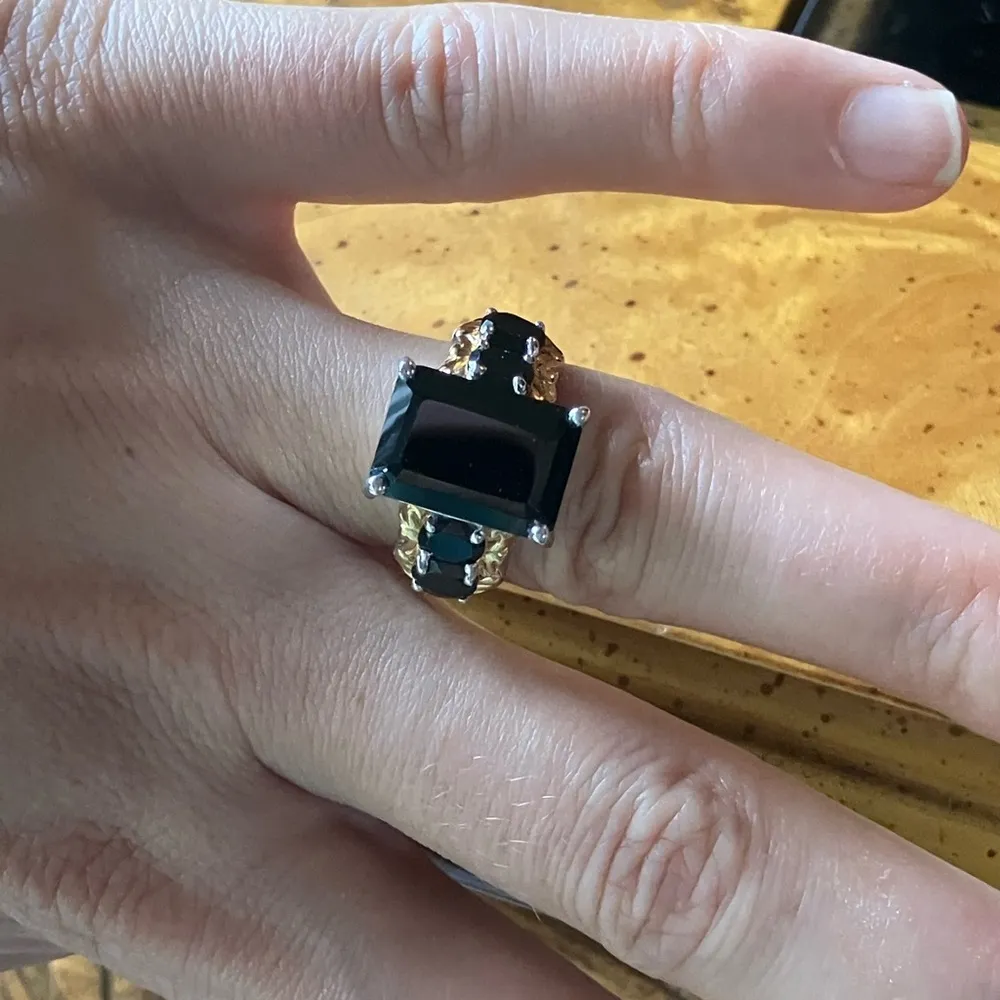 Natural Black Spinel Sterling Silver Cocktail Ring Size 7 - Image 4