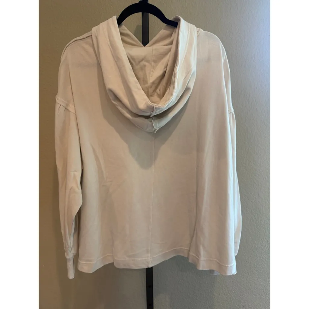 Easel Oversized Bow Patch Terry Pullover Hoodie in Beige Size S - Image 3