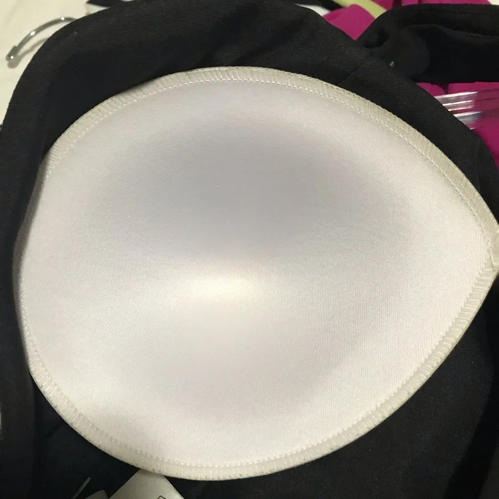 Black Da Vinci Mermaid Formal Dress SZ. S
Dress has sequins on Shoulders… - Image 10