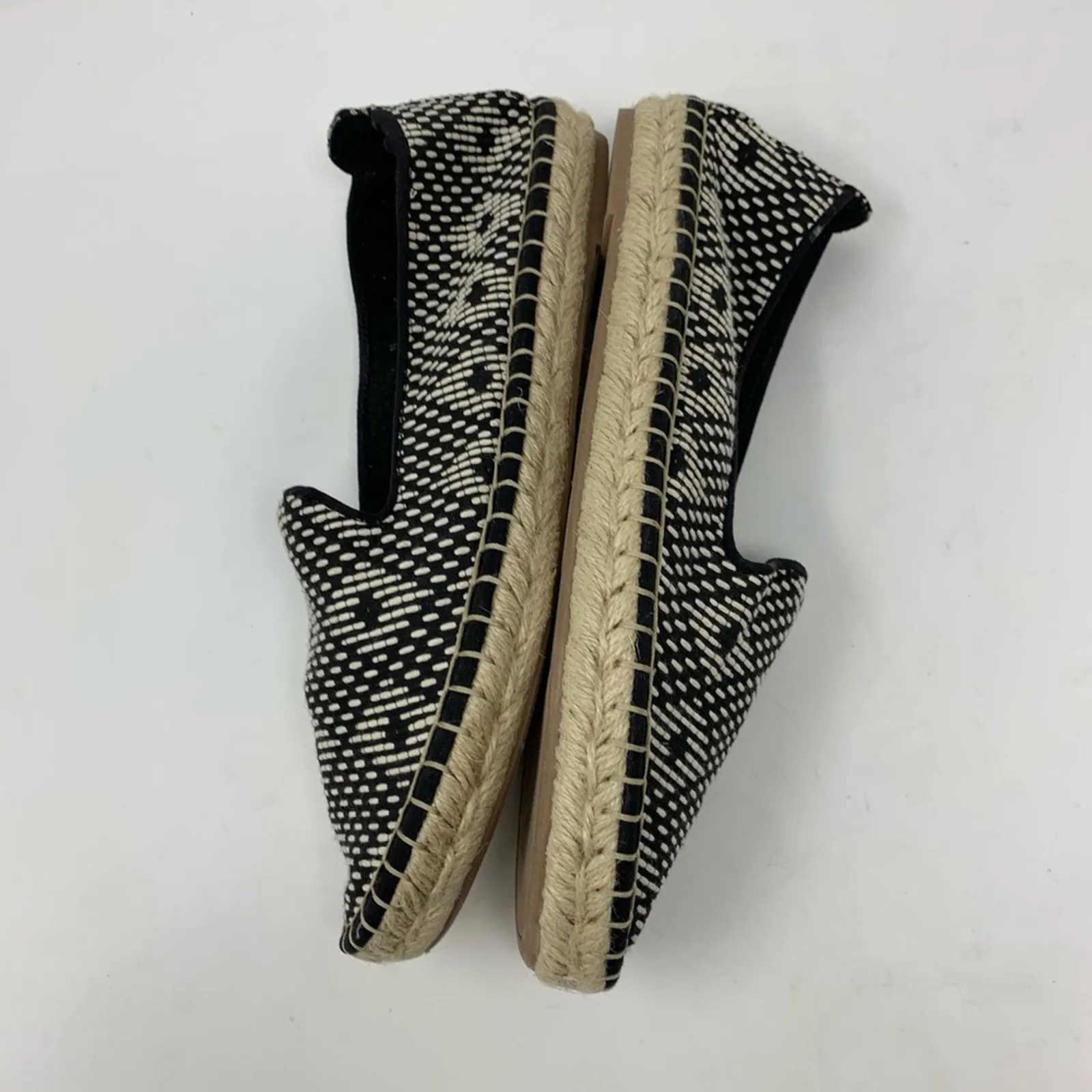 DV Target Black White Tribal Woven Espadrilles 11 - Image 6