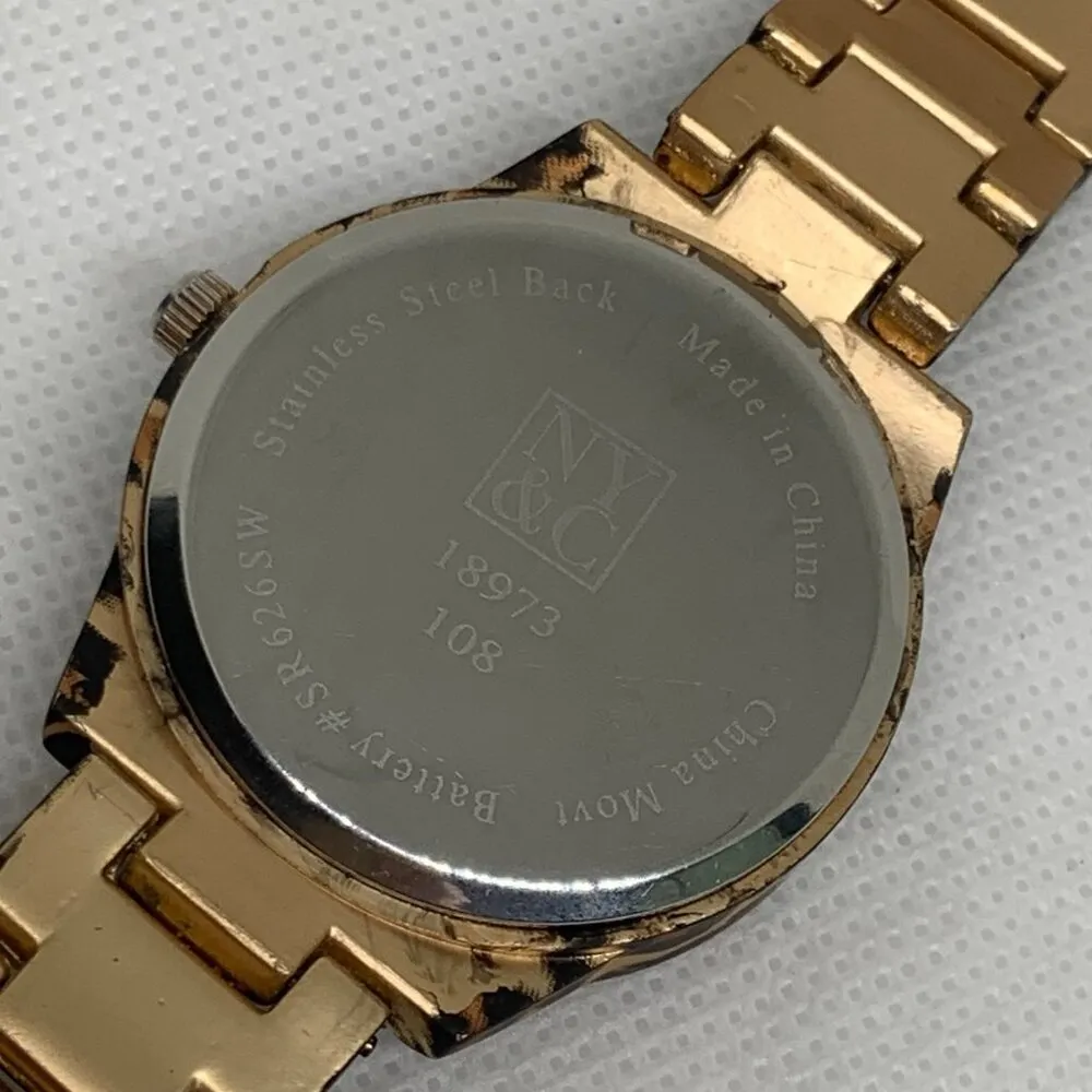 Ny & co women watch Leopard Print quartz analog 35mm bracelet size 6.5” running - Image 6