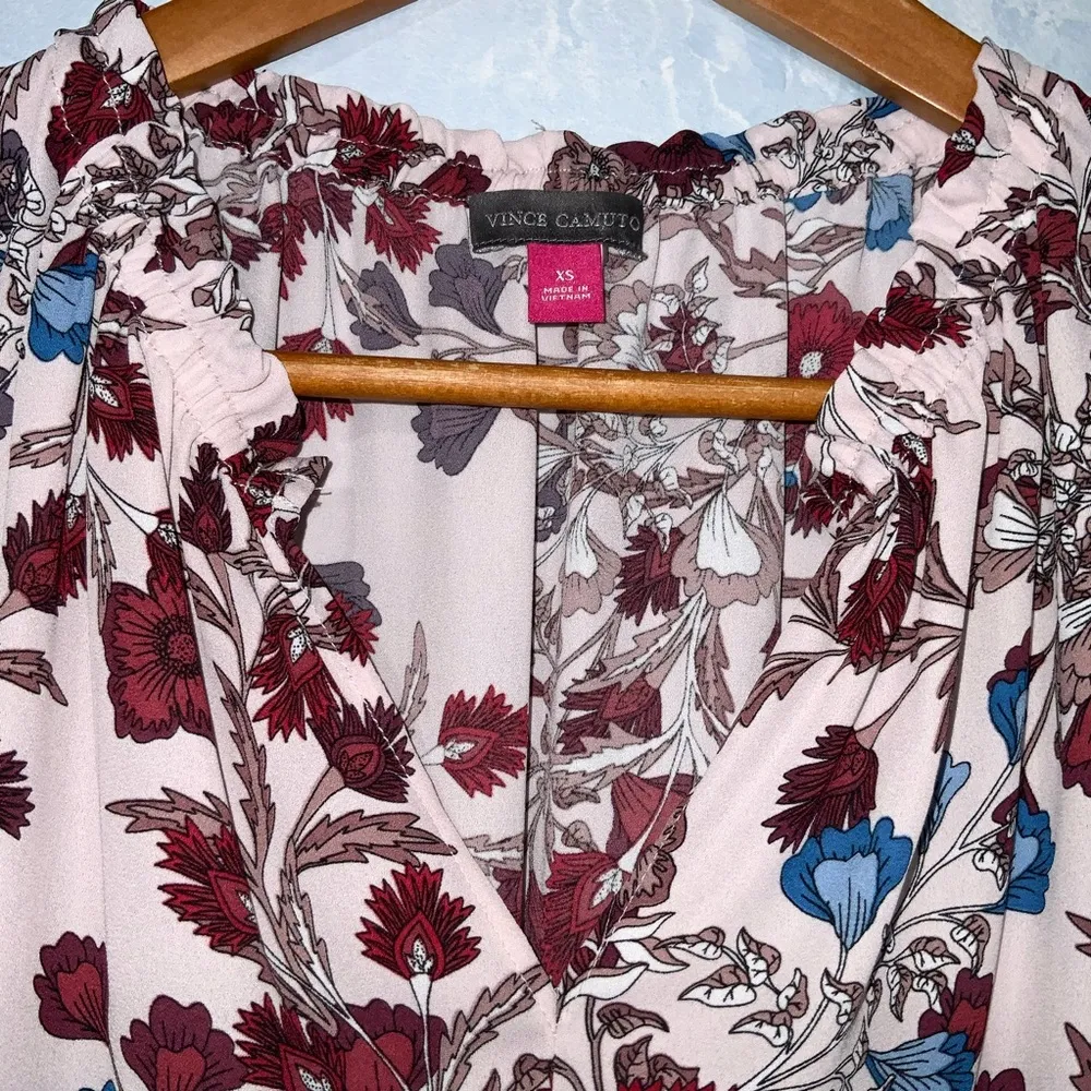 Vince Camuto Floral Sleeveless V-Neck Loose Fit Elastic Ruffle Neckline Top XS - Image 5