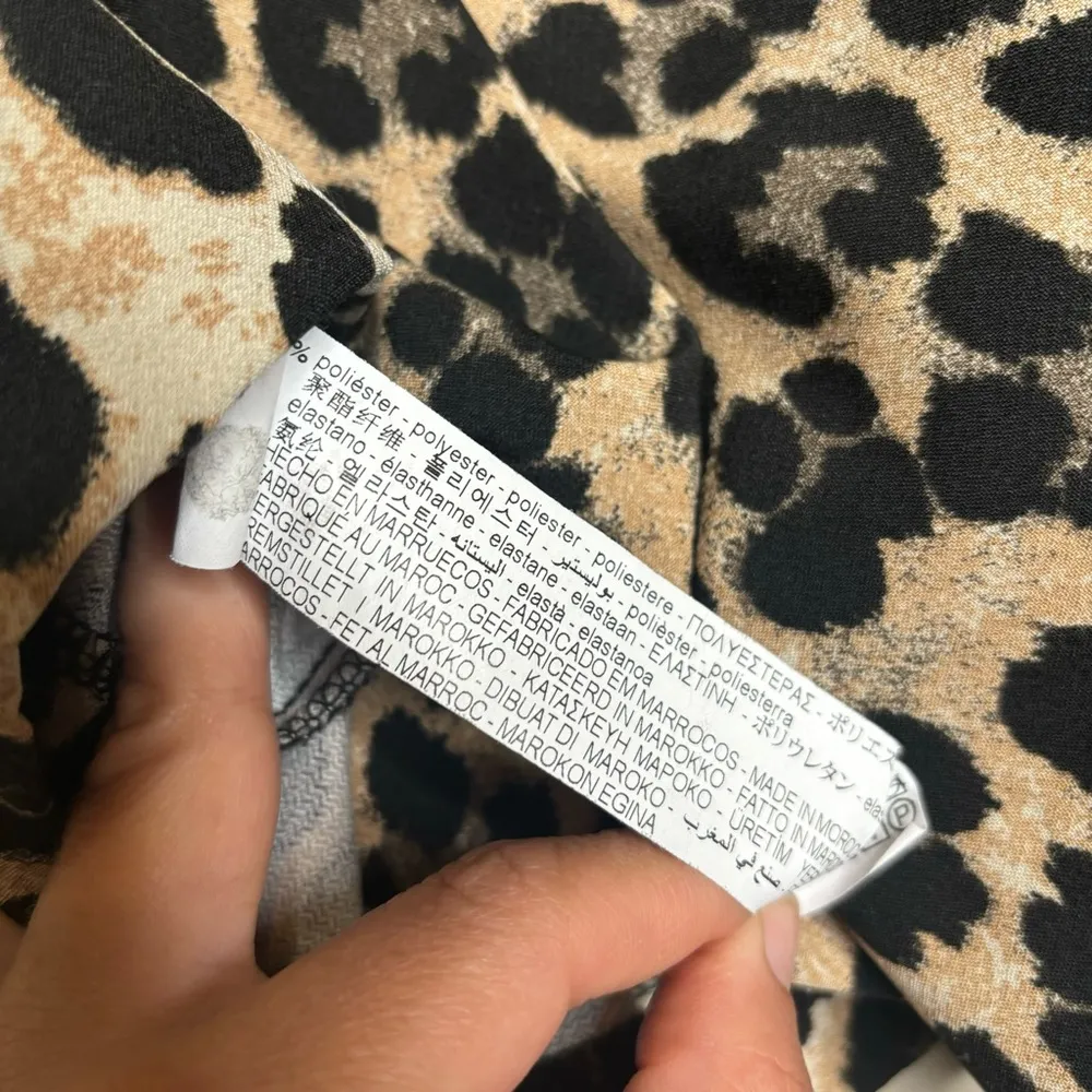 Zara Leopard Print High Waisted Pull On Shorts - Image 10