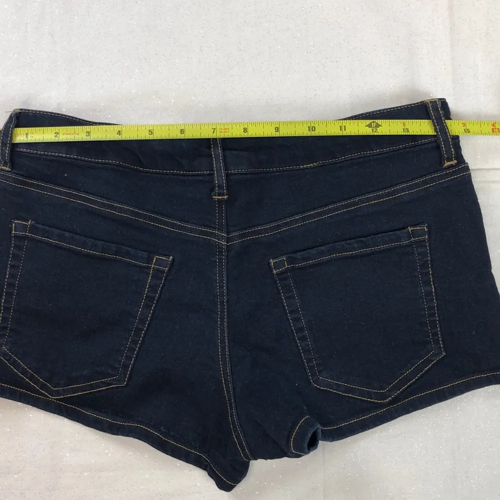 Forever 21 Dark Wash Denim Jeans Shorts 29 - Image 5