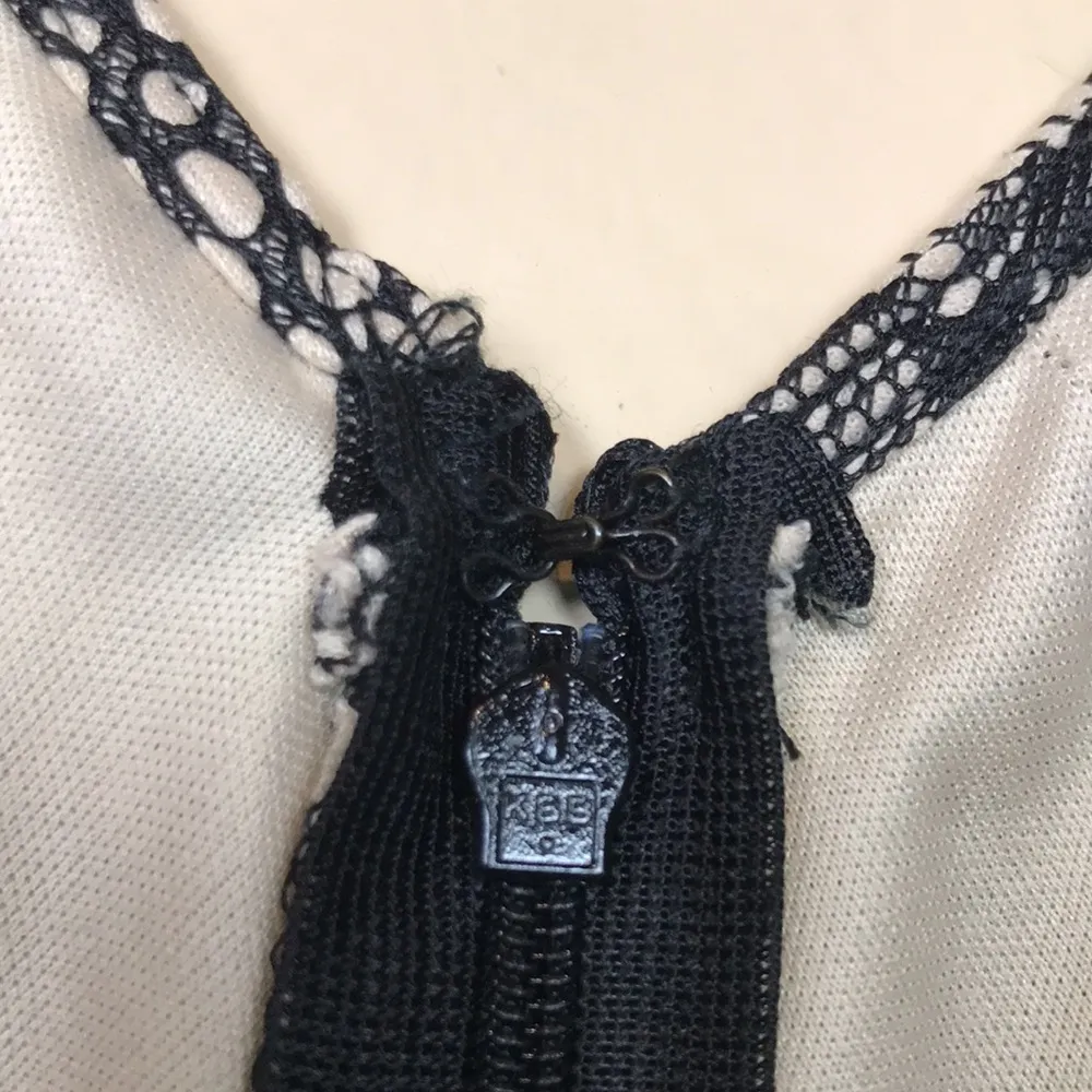 Akira Chicago Black Label Women’s Lace Black Beige Peplum Sleeveless Dress - Image 7