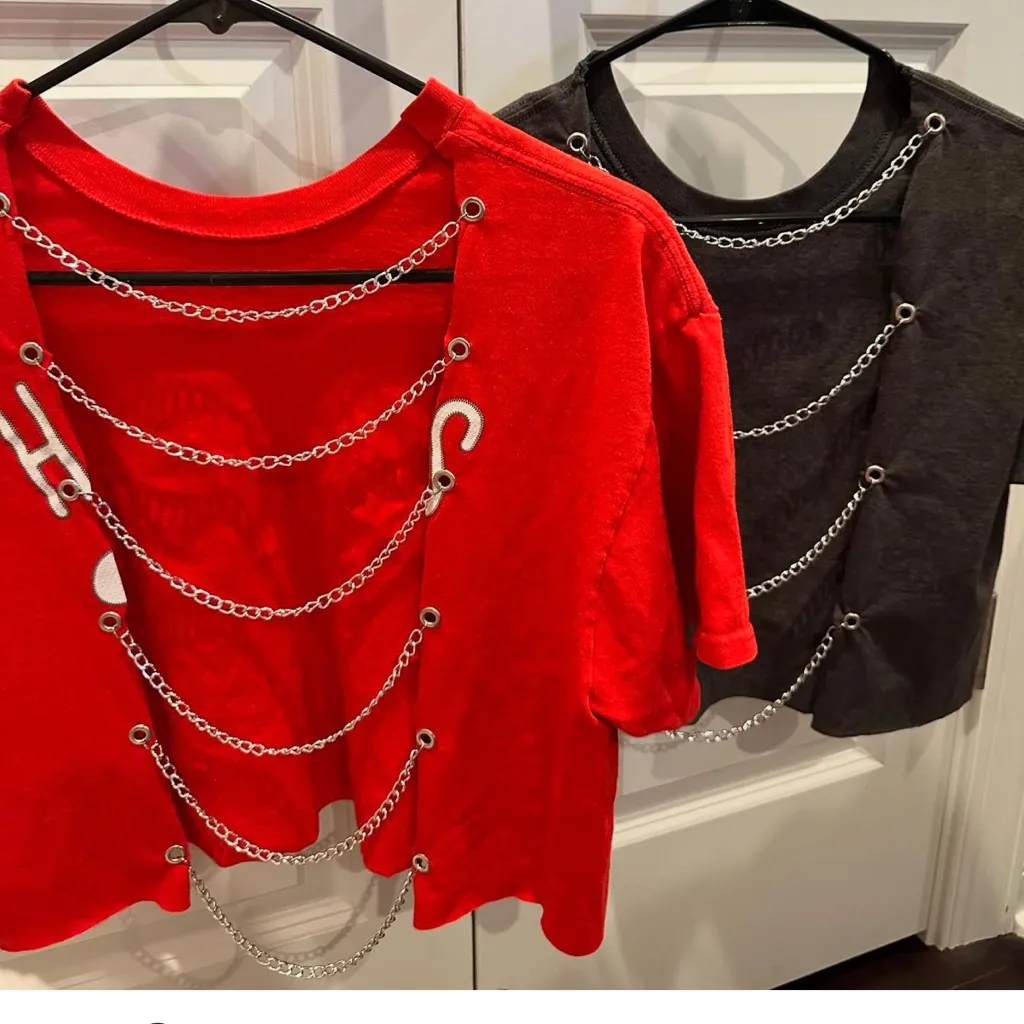 Custom Philadelphia Phillies chain crop top Red Size L - Image 2