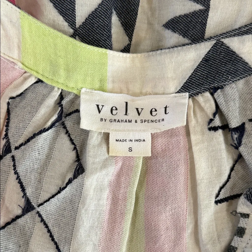 Velvet Geometric Dress with Pink and Yellow - Image 9