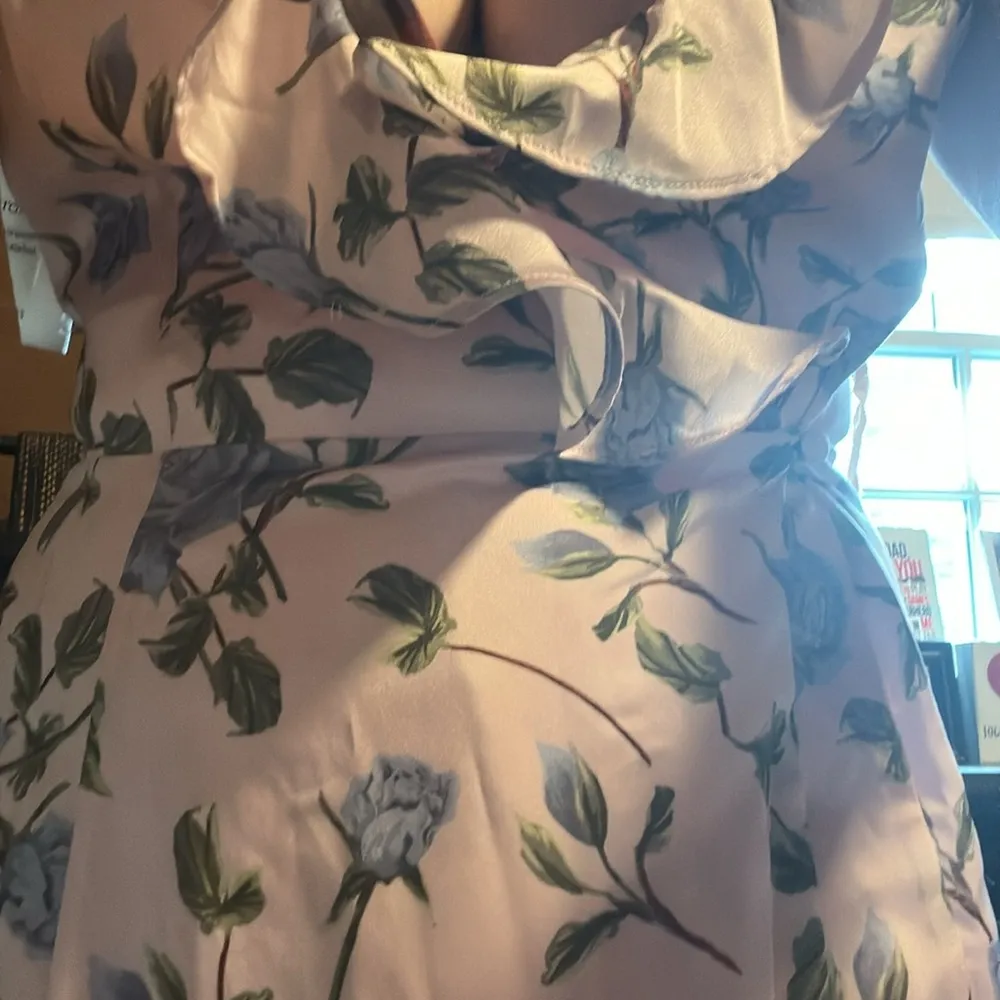 Fame & Partners size 8 fully lined high slit ruffle neck nwt $448 wrap style - Image 3