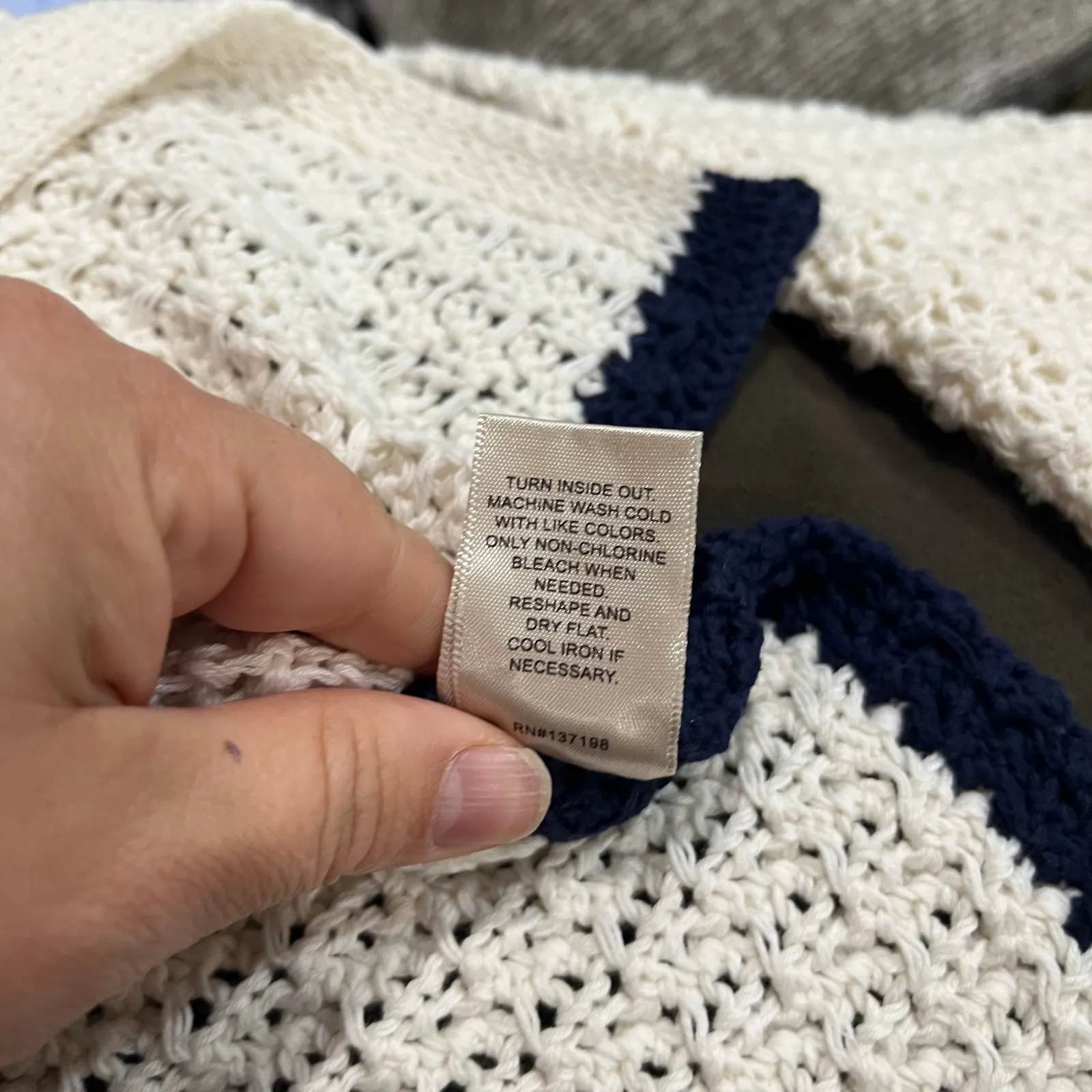 Martha Stewart Collection White Navy Knit Preppy Nautical Sweater Sz XS Blue - Image 10