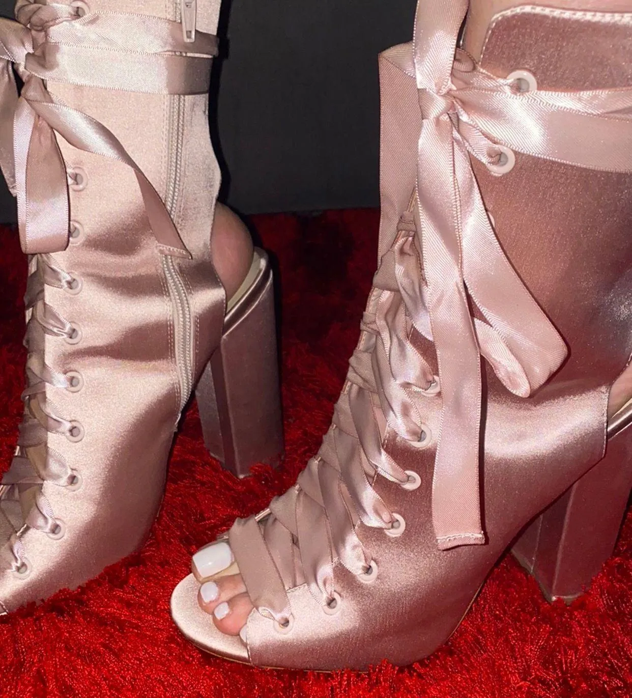 ALDO  Satin Ribbon Lace Up Heels Pink 9 - Image 4