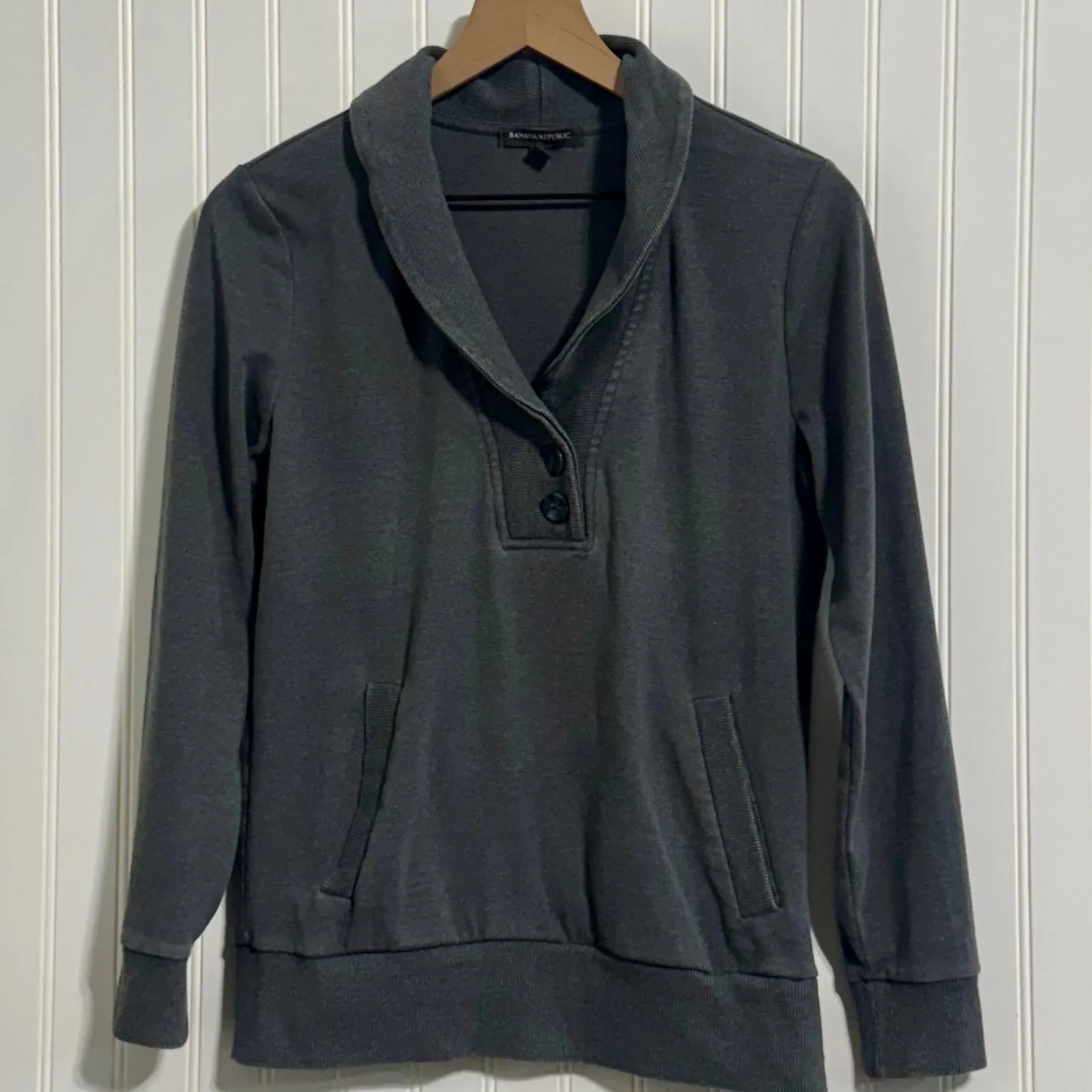 Banana Republic Medium Gray Cotton Blend Shawl Collar Pullover Quiet Luxury - Image 2