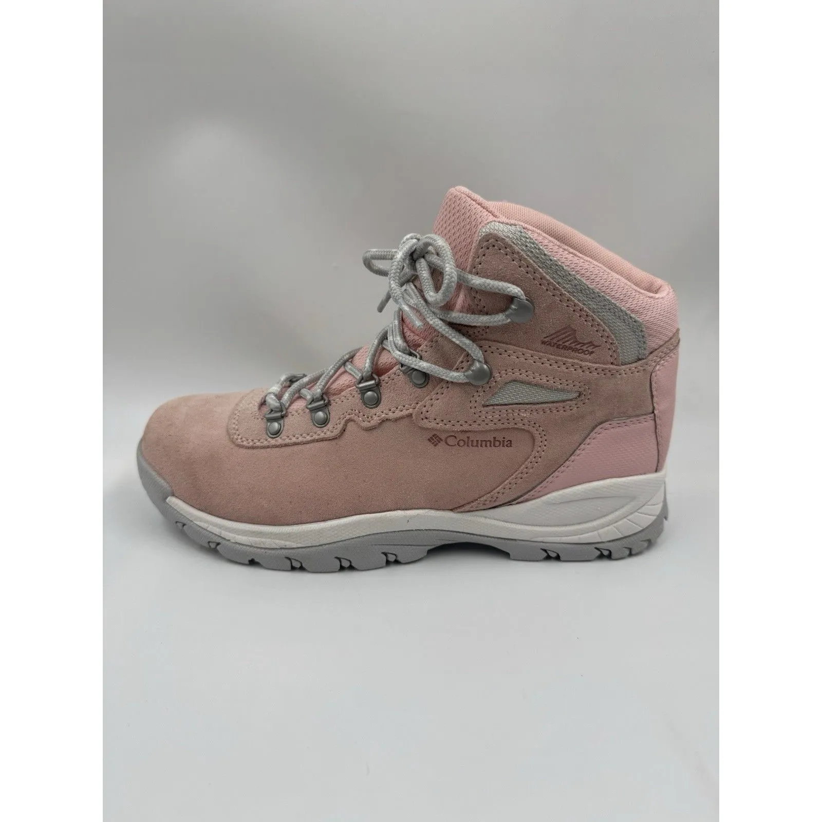 Columbia Newton Ridge Waterproof Outdoor Omni Grip Boot Hiking Shoes Womens 10.5 - Image 9