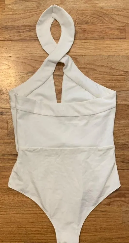 Tobi NWOT  White Cut Out Bodysuit - Image 6