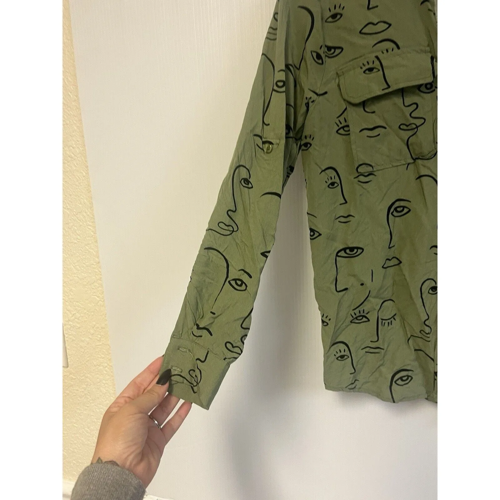 Milk & Honey Shirt Oversized Olive Size S Face Drawing Silhouette Abstract Green - Image 7