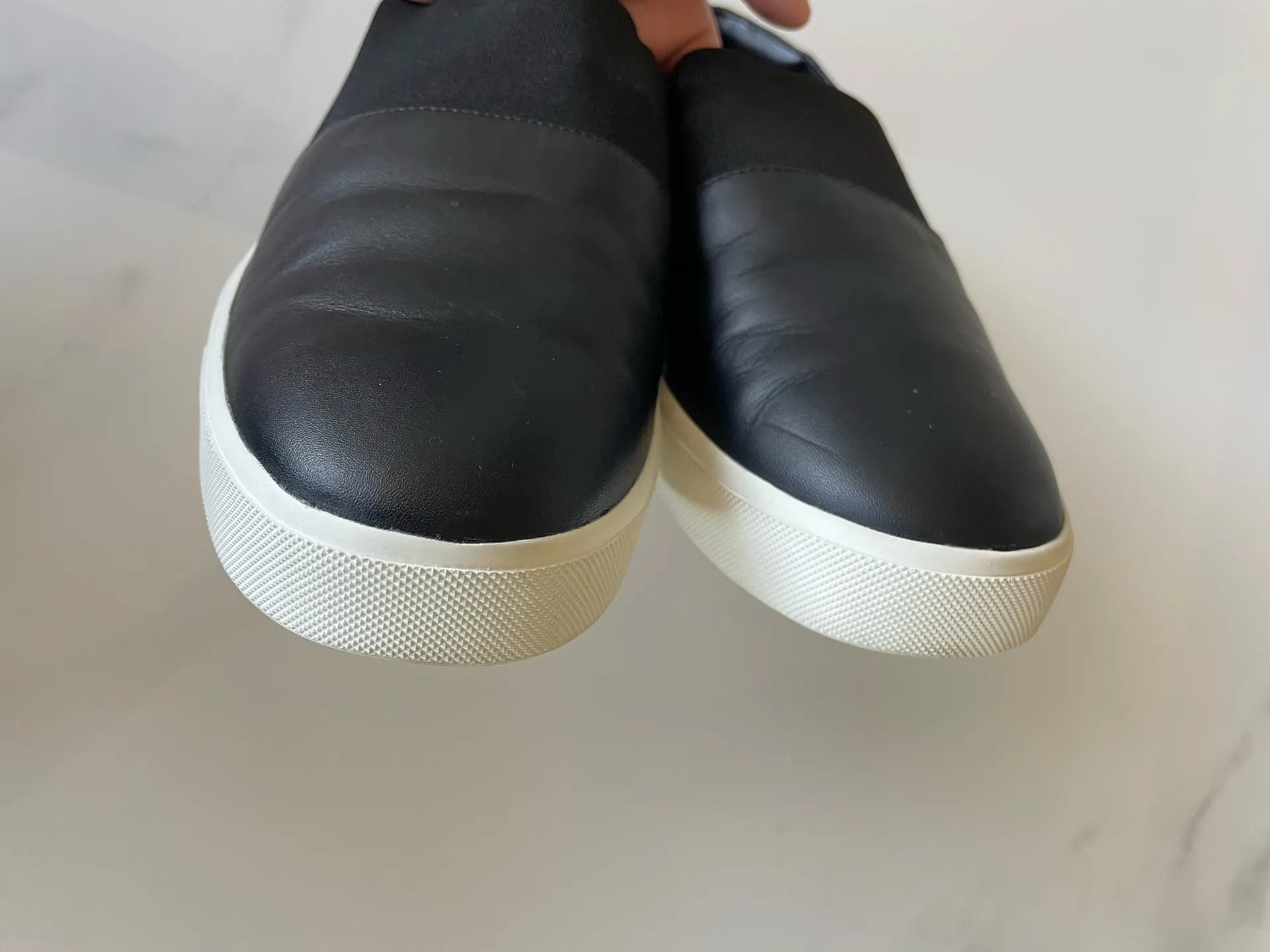 Vince Women’s Corbin Slip On Sneaker Size 38 Leather Black MSRP $195 - Image 7