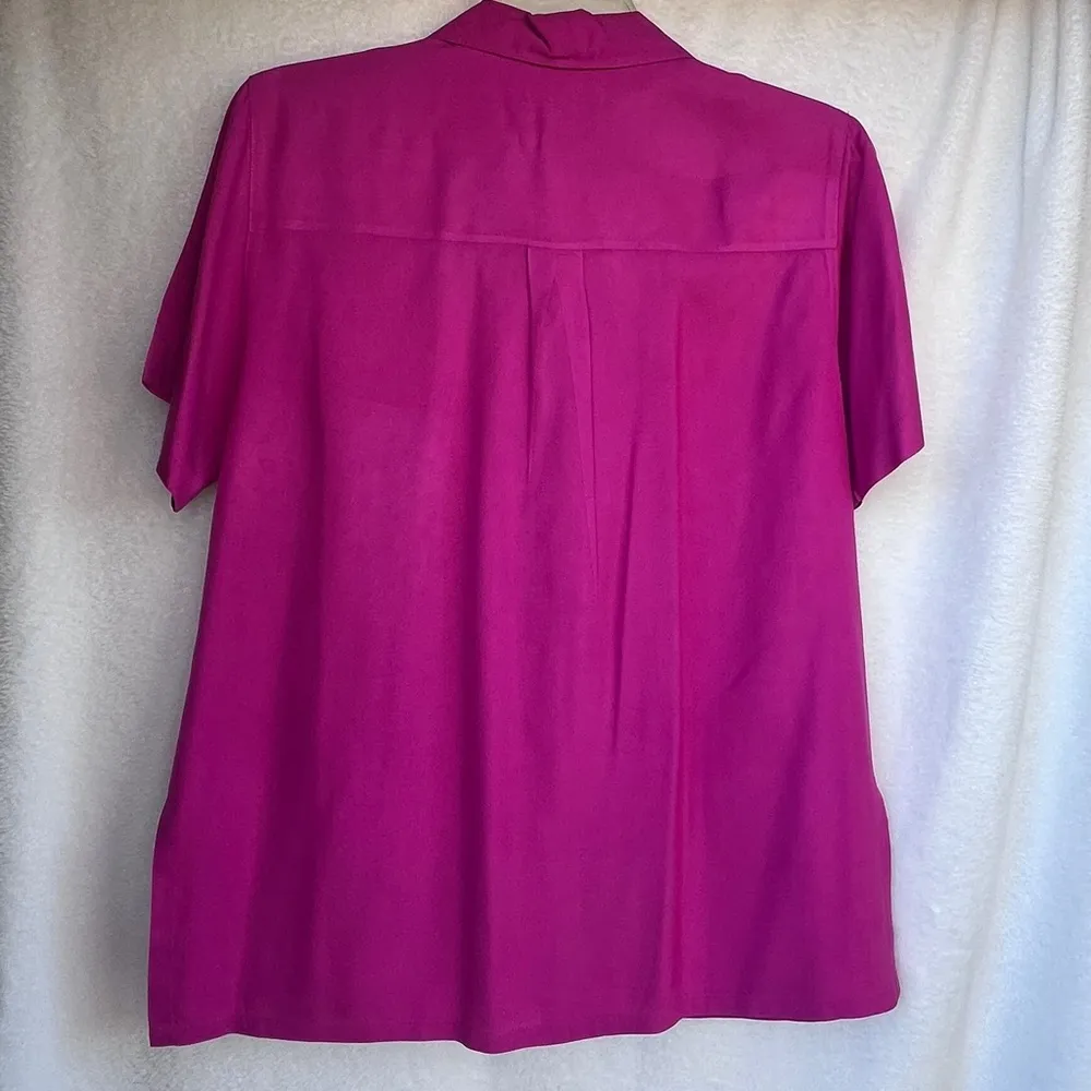Amanda Smith Pure Silk Button up Blouse short sleeve side slits Fuchsia Size L - Image 5