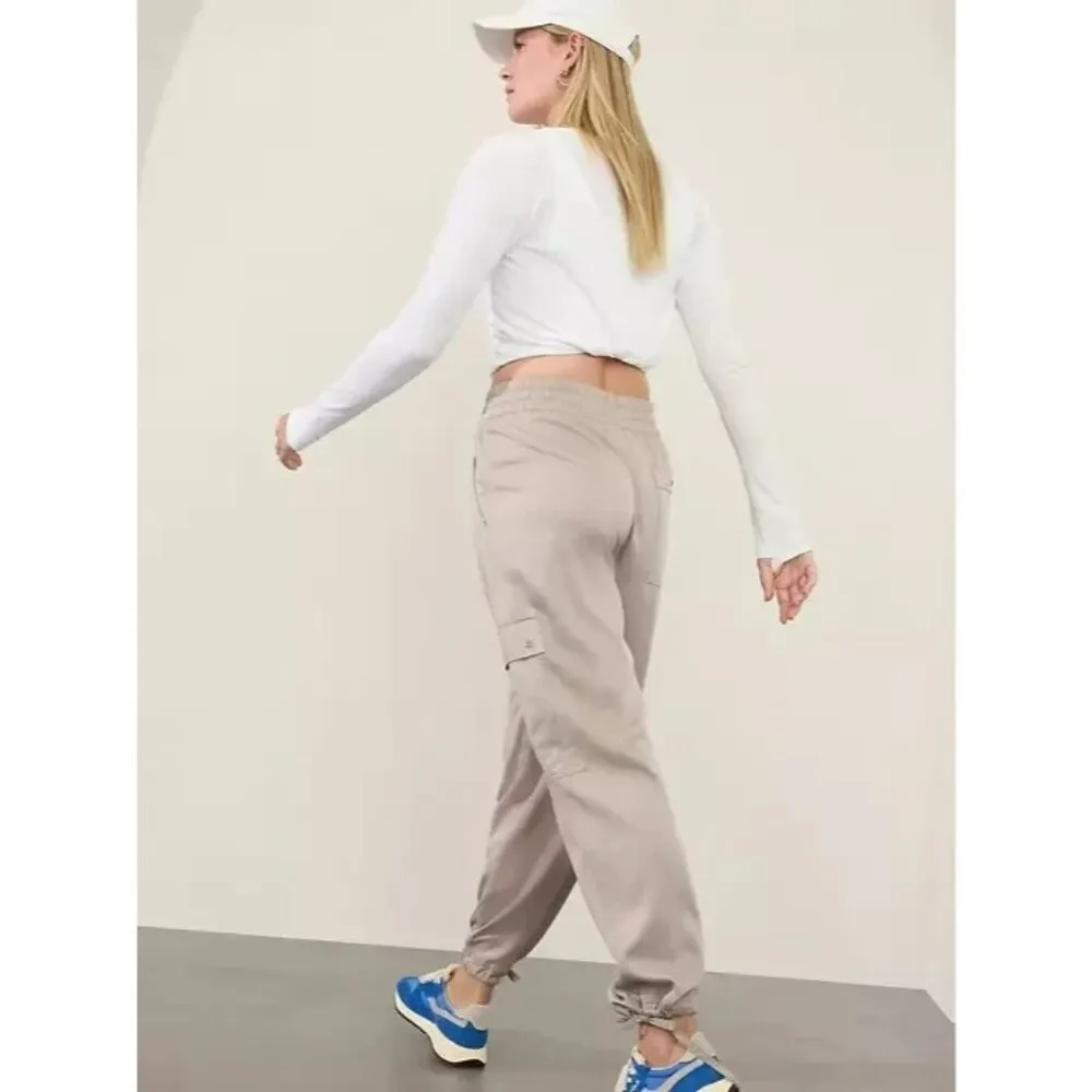 Athleta M Celestial Utility Pant Feather Medium Regular - Image 2