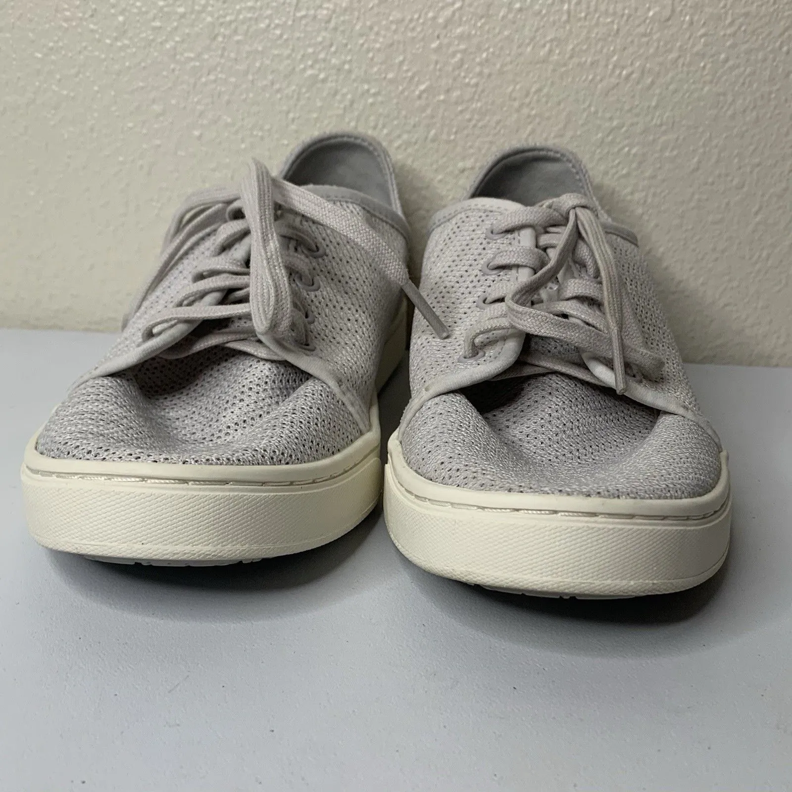 OluKai Pehuea Li Shoes Women's Sz 7.5 Gray Mesh Lace Up Comfort Casual Sneakers - Image 3