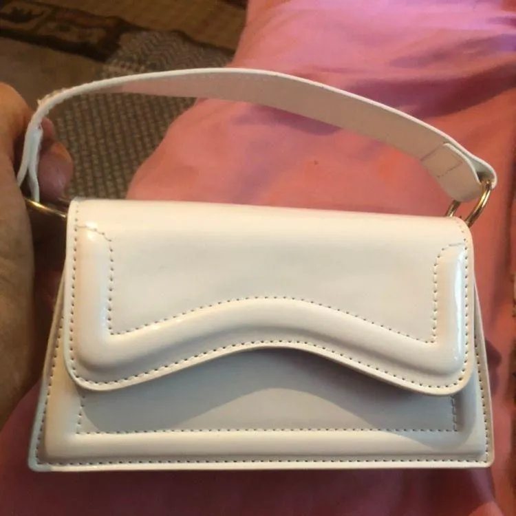 White Mini Purse - Image 4