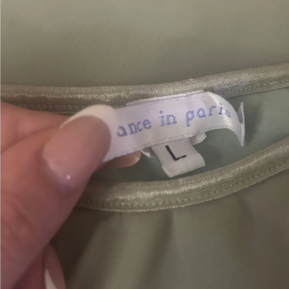 Elegant light Green Skirt Size L - Image 2