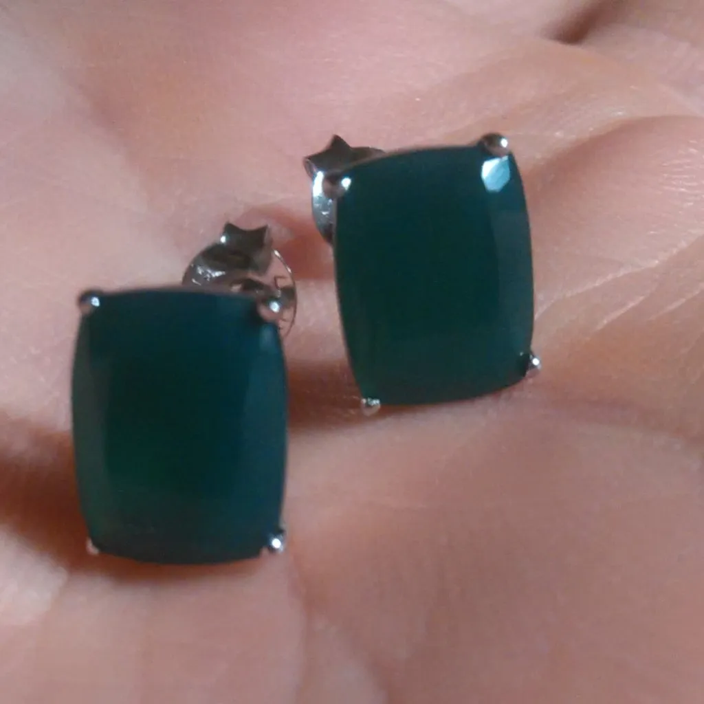 Green Onyx Sterling Silver Stud Earrings - Image 10