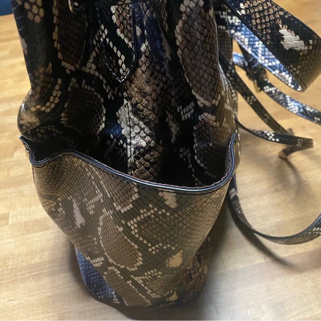 Aldo Brown and tan Snakeskin print  drawstring bag - Image 3
