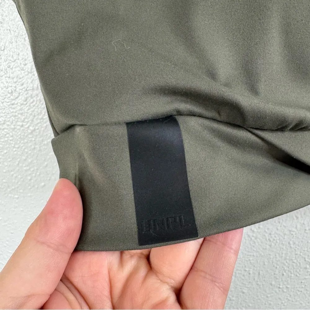 UNRL Performa Longline‎ Bra in Grove Size Medium Green - Image 5