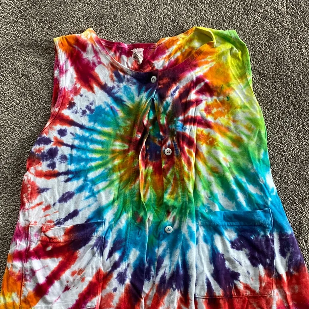 Tye Dye Button Top SIZE 6 - Image 2