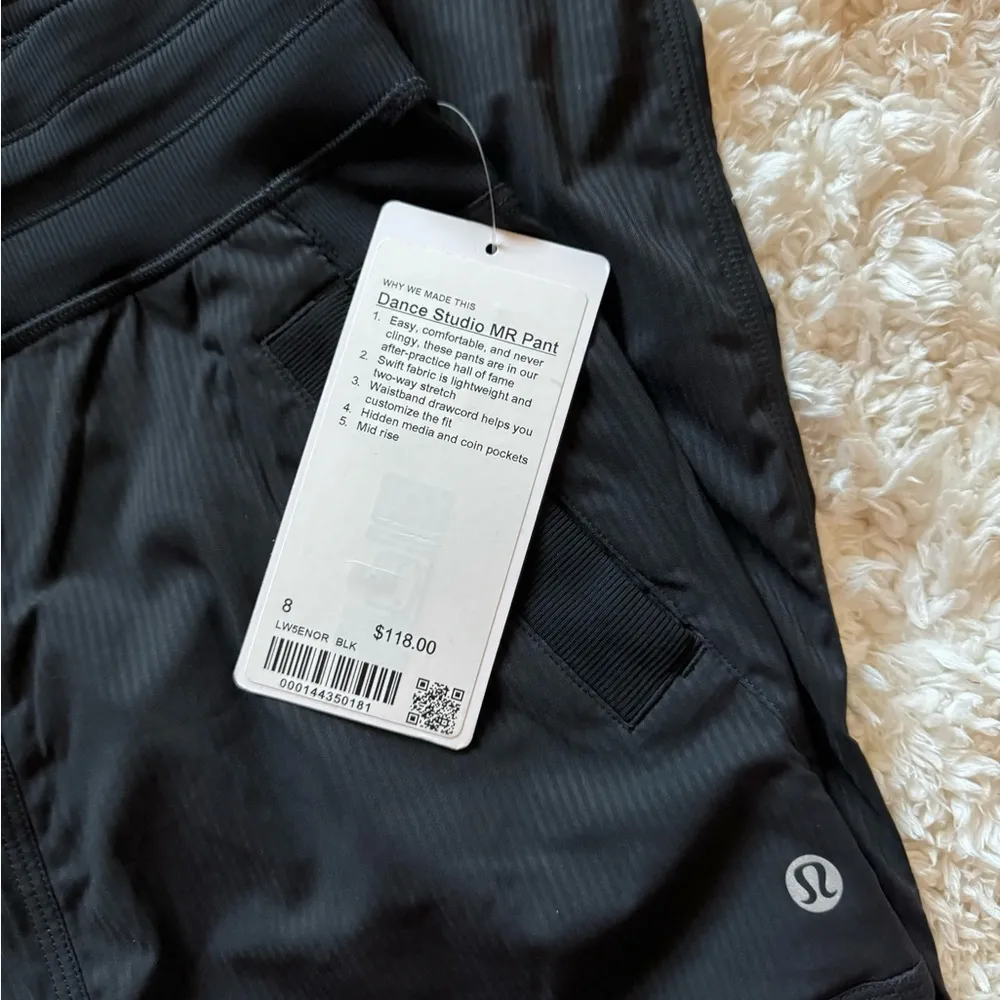 Black Dance Studio Mid-Rise Pant Regular Lululemon - Image 4