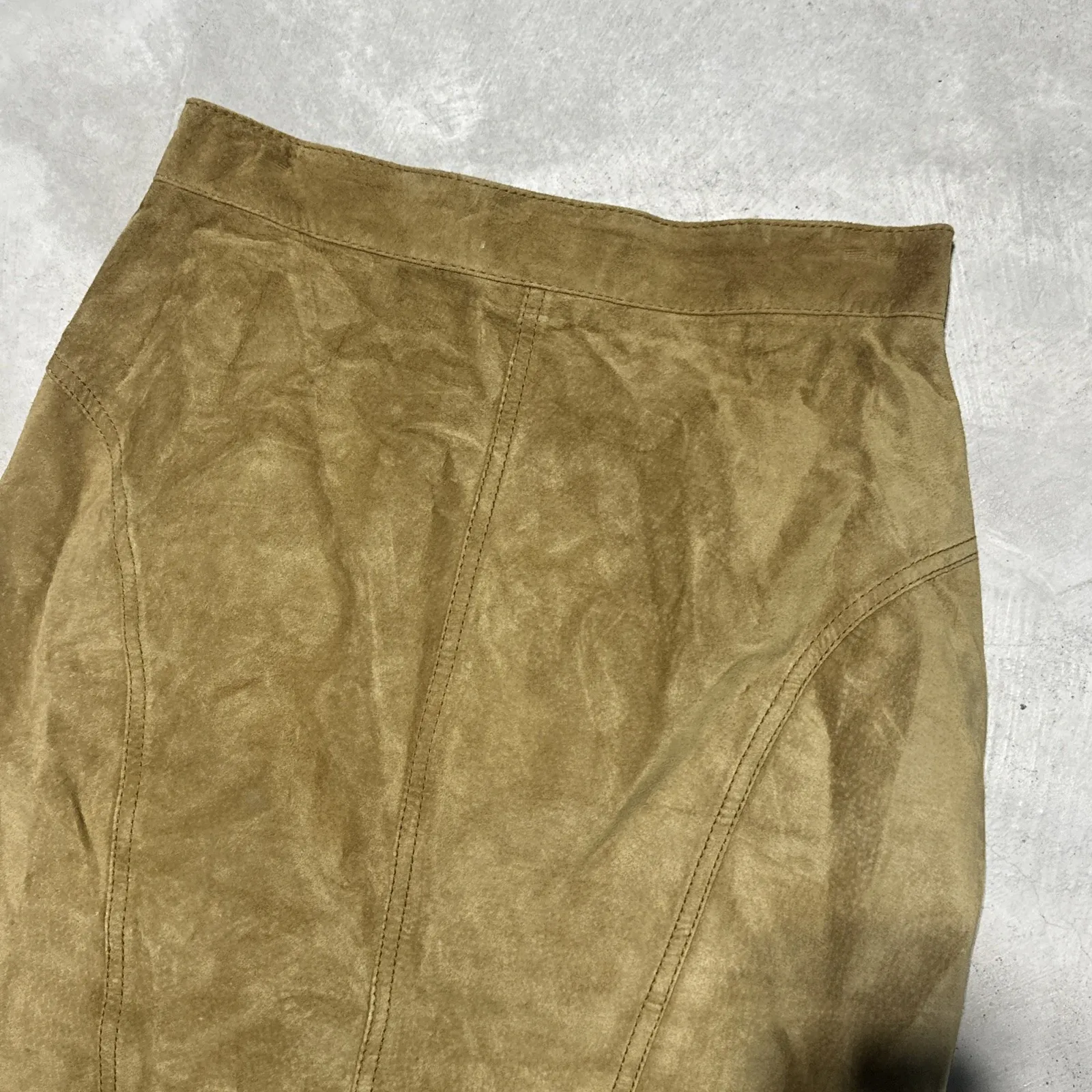 Vintage Gucci Suede Leather Skirt Made In Italy SZ 44 Brown Classy 1980s - Image 10