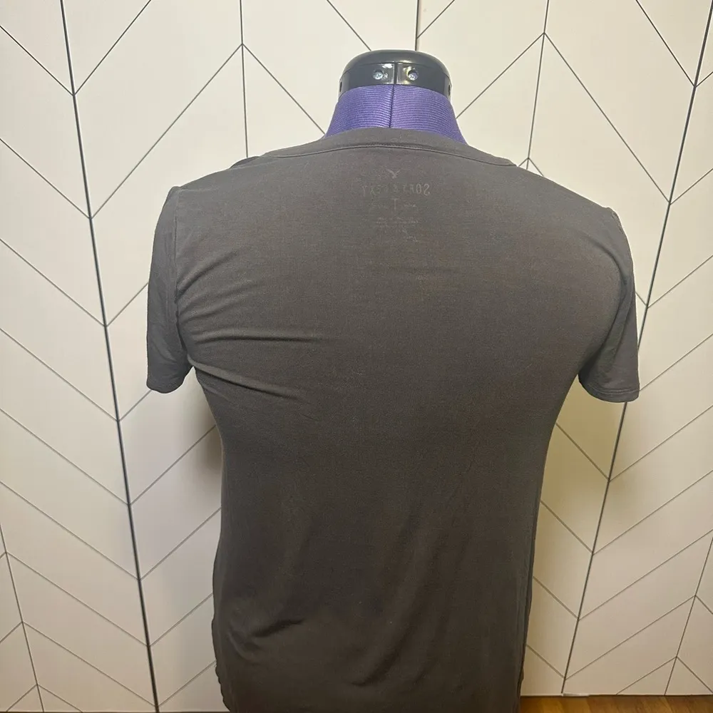 American Eagle Women Medium Soft & Sexy Gray Short Sleeve Plunging Cross Tie - Image 3