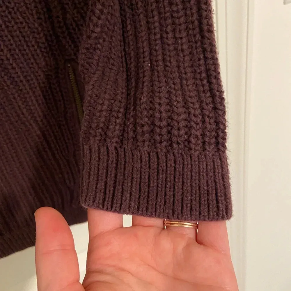 LOFT women’s thick knit decorative zip sweater —‎ medium - Image 2