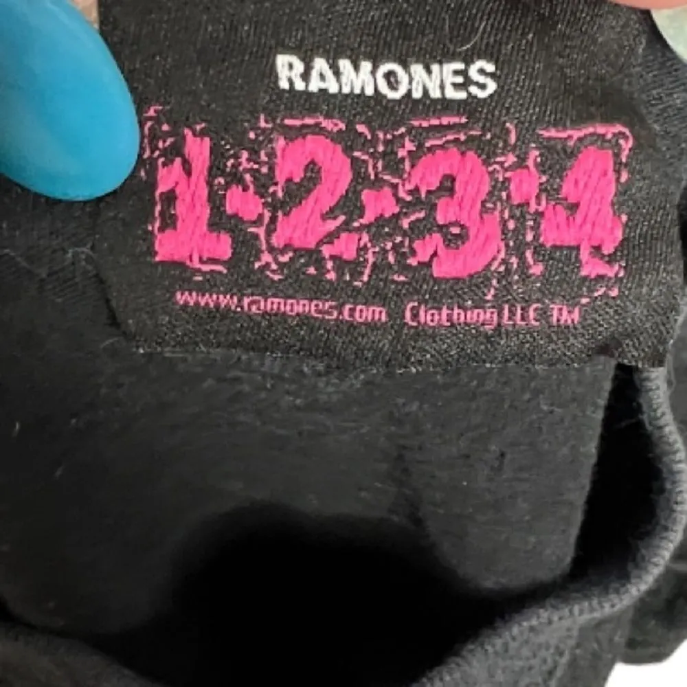Ramones 1234 Clothing‎ T-Shirt - Image 4
