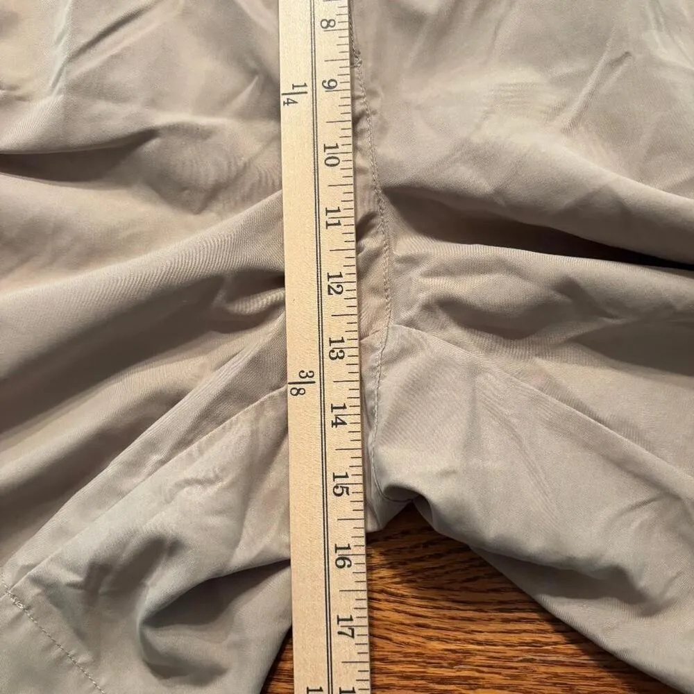 Liz Golf Khaki Shorts Women Size 14 Preppy Chic Activewear Casual - Image 12