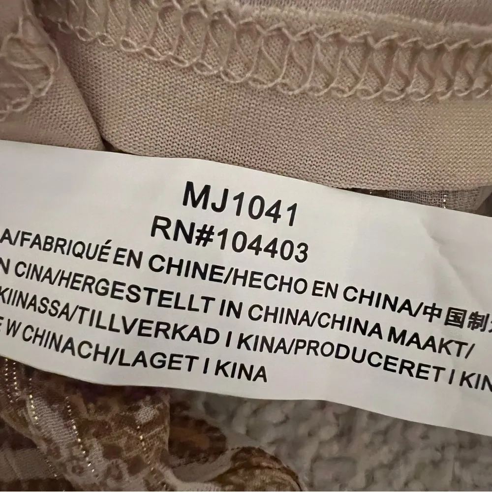 Moon River Golden Cream High neck Long Sleeve Paisley Floral Print MIDI Dress XS - Image 9