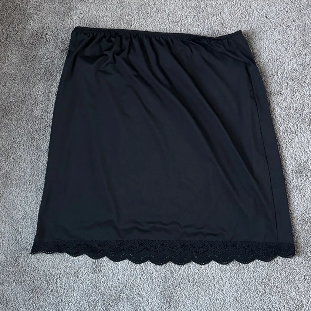 George Black Half Slip SIZE M Size M - Image 4