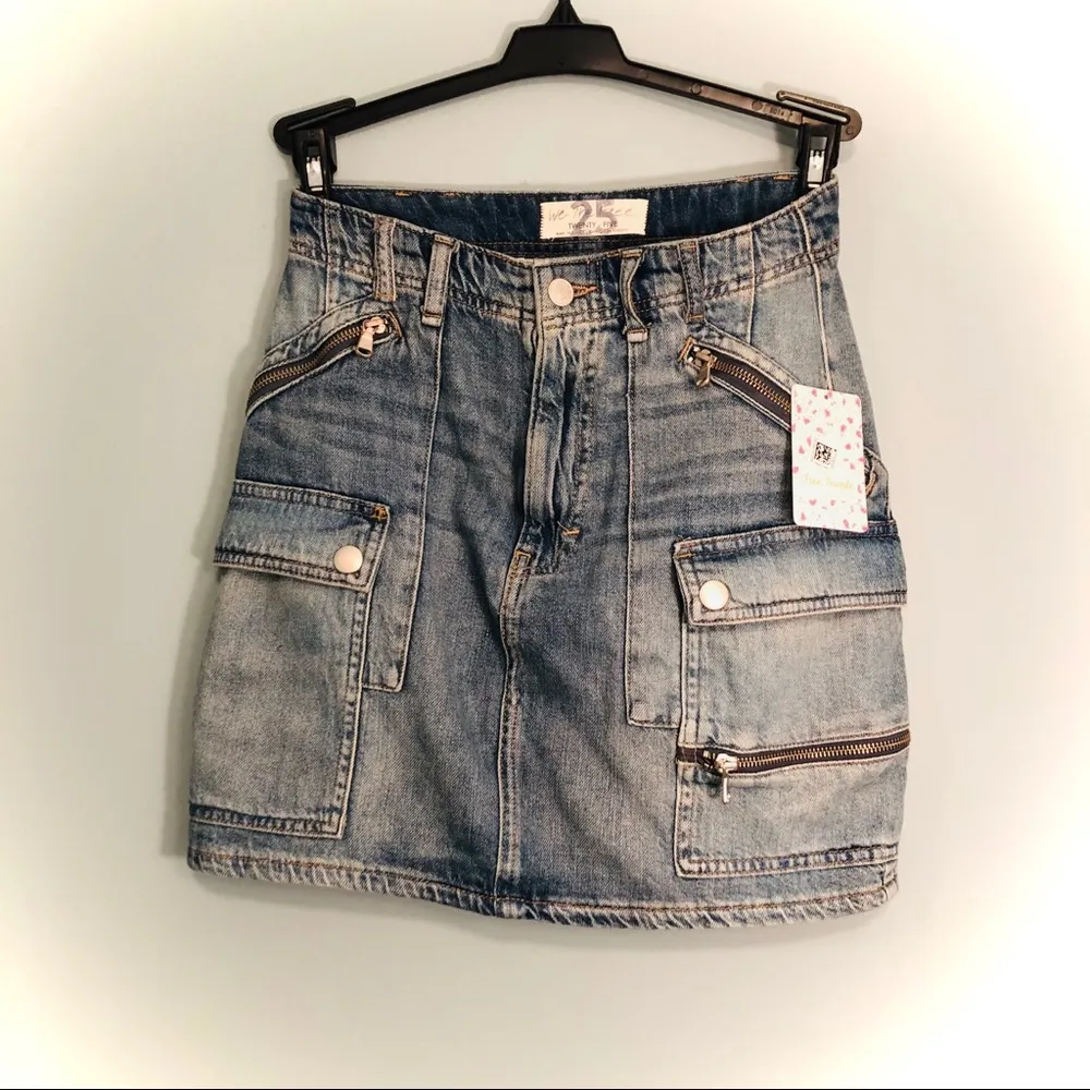 Free people high waisted jean denim high rise high waisted skirt size 25! - Image 3